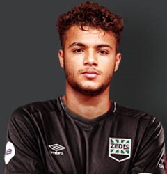 مصطفى سعد